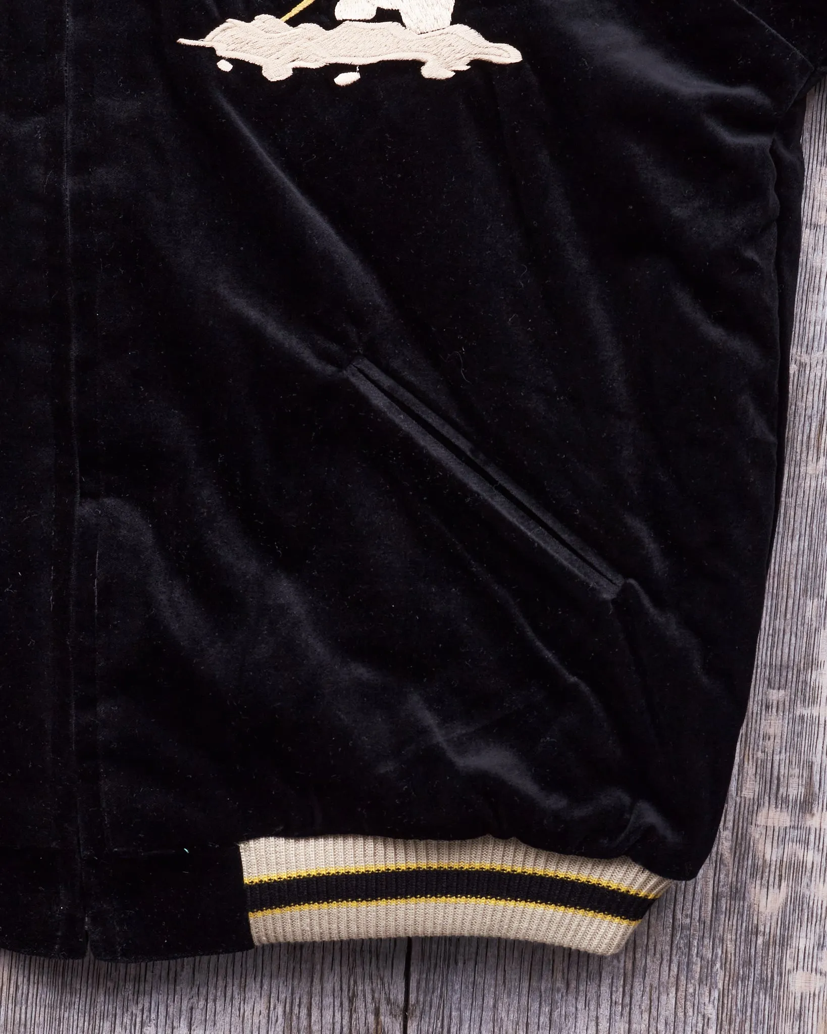 Tailor Toyo Souvenir "Sukajan" Velveteen Jacket Polar Bear x Alaska Map
