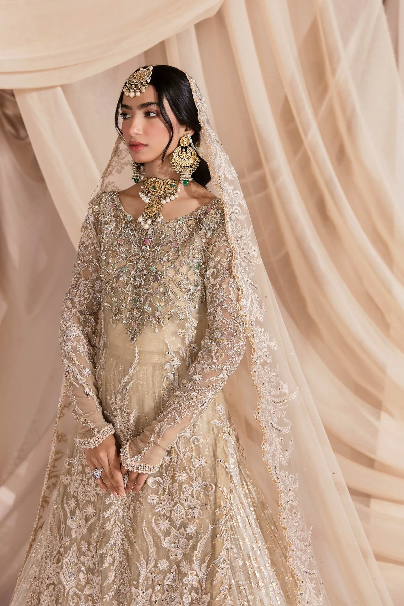 Tena Durrani White Bridal Lehenga Shirt Pakistani Wedding Dresses