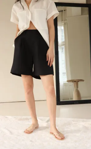 The Wanderer - High Waisted Shorts - Black Linen