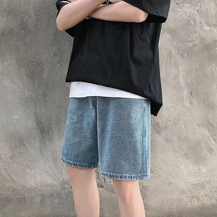Trendy Relaxed Fit Washed Denim Shorts for Modern Style