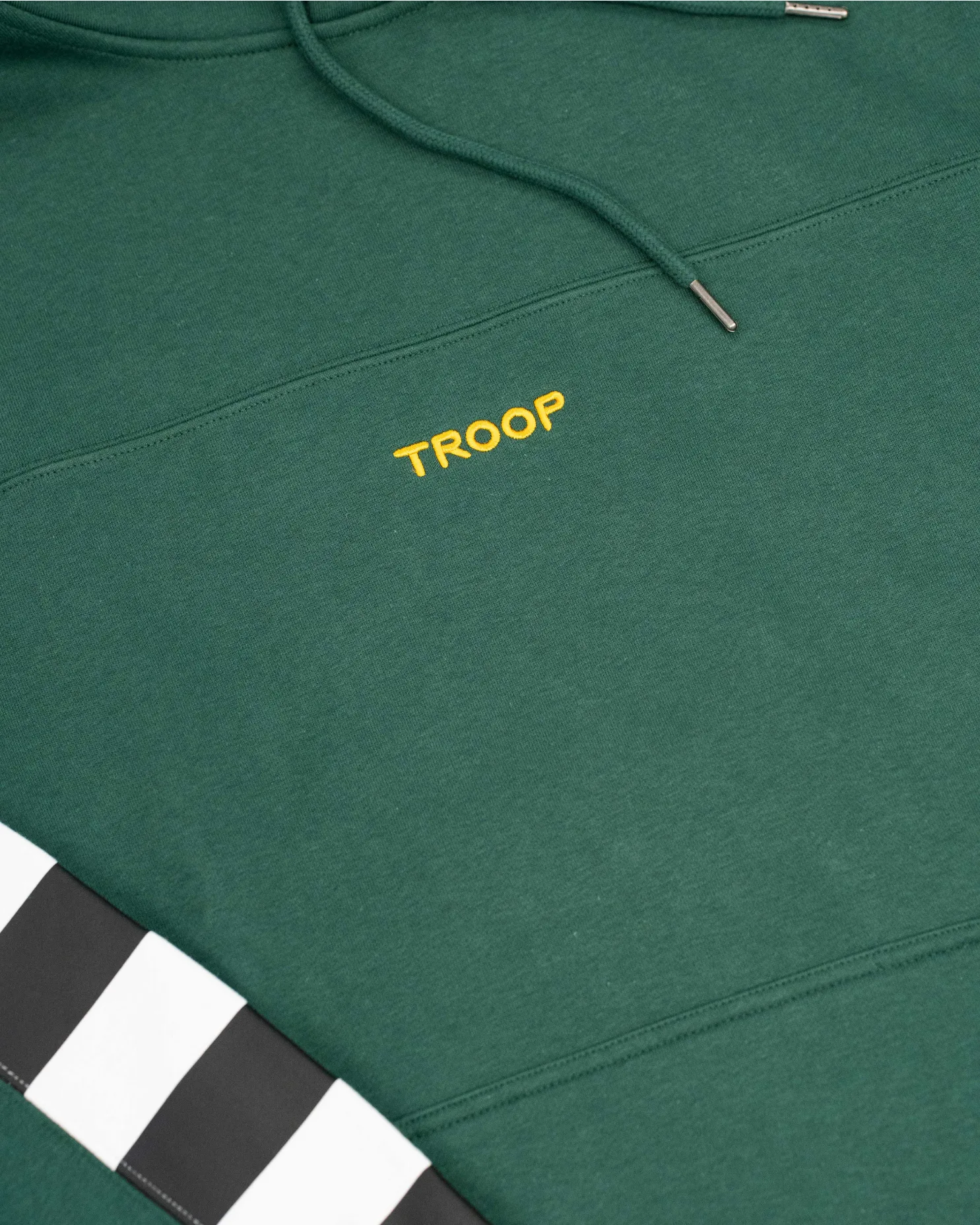 TROOP Esplanade Hoody Dark Fir Green