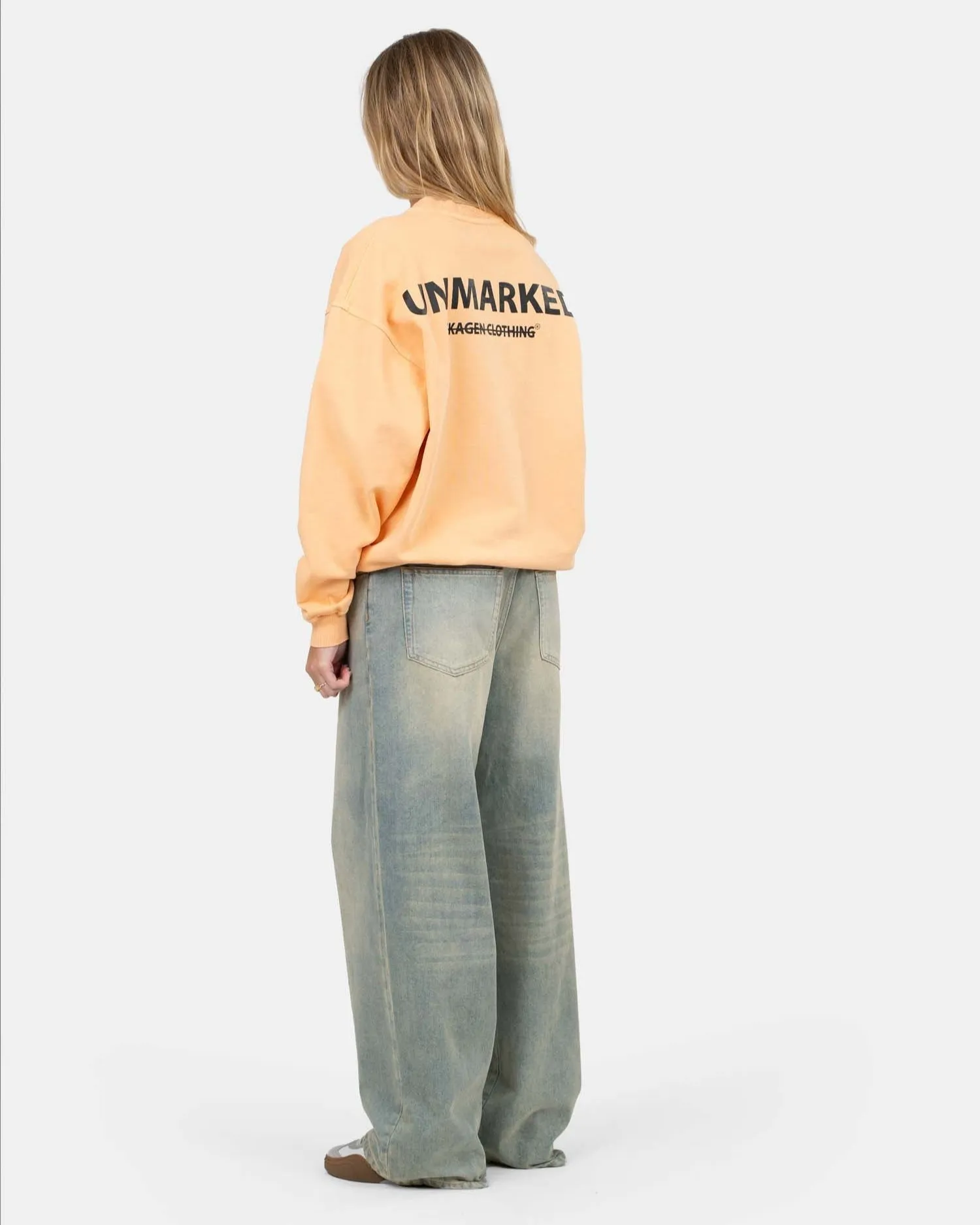 UNMARKED Sweatshirt Peach