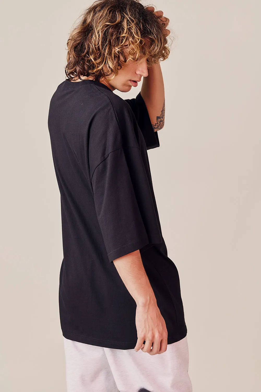 Velboa Flower Oversized Tee