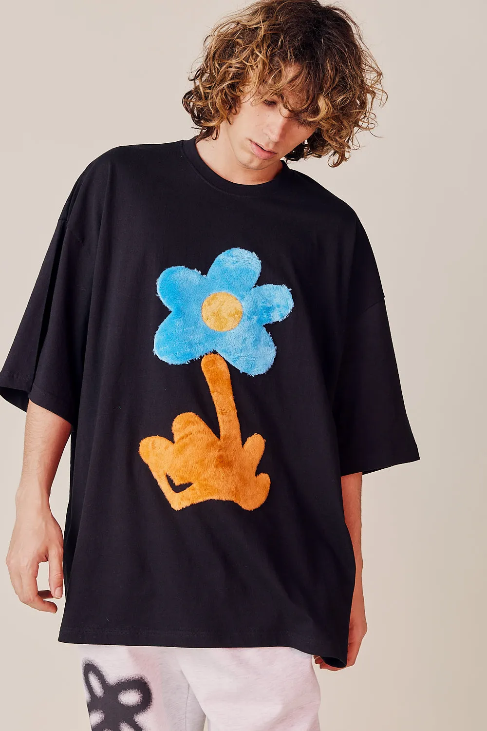 Velboa Flower Oversized Tee