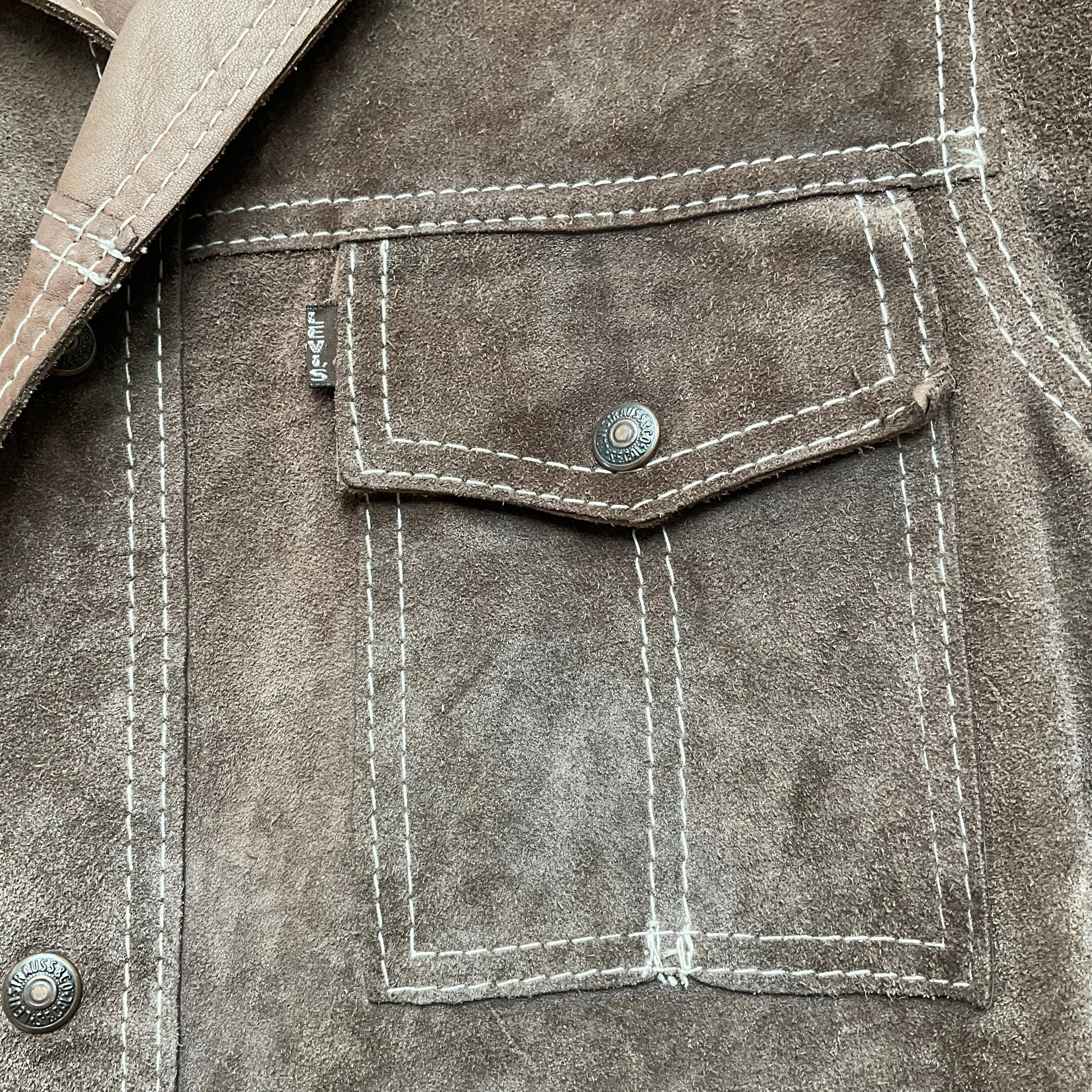 Vintage 1970s-1960s RARE LEVI’S Big E Brown Reversible Leather Jacket with Snaps & Belt Size 40 Made in USA