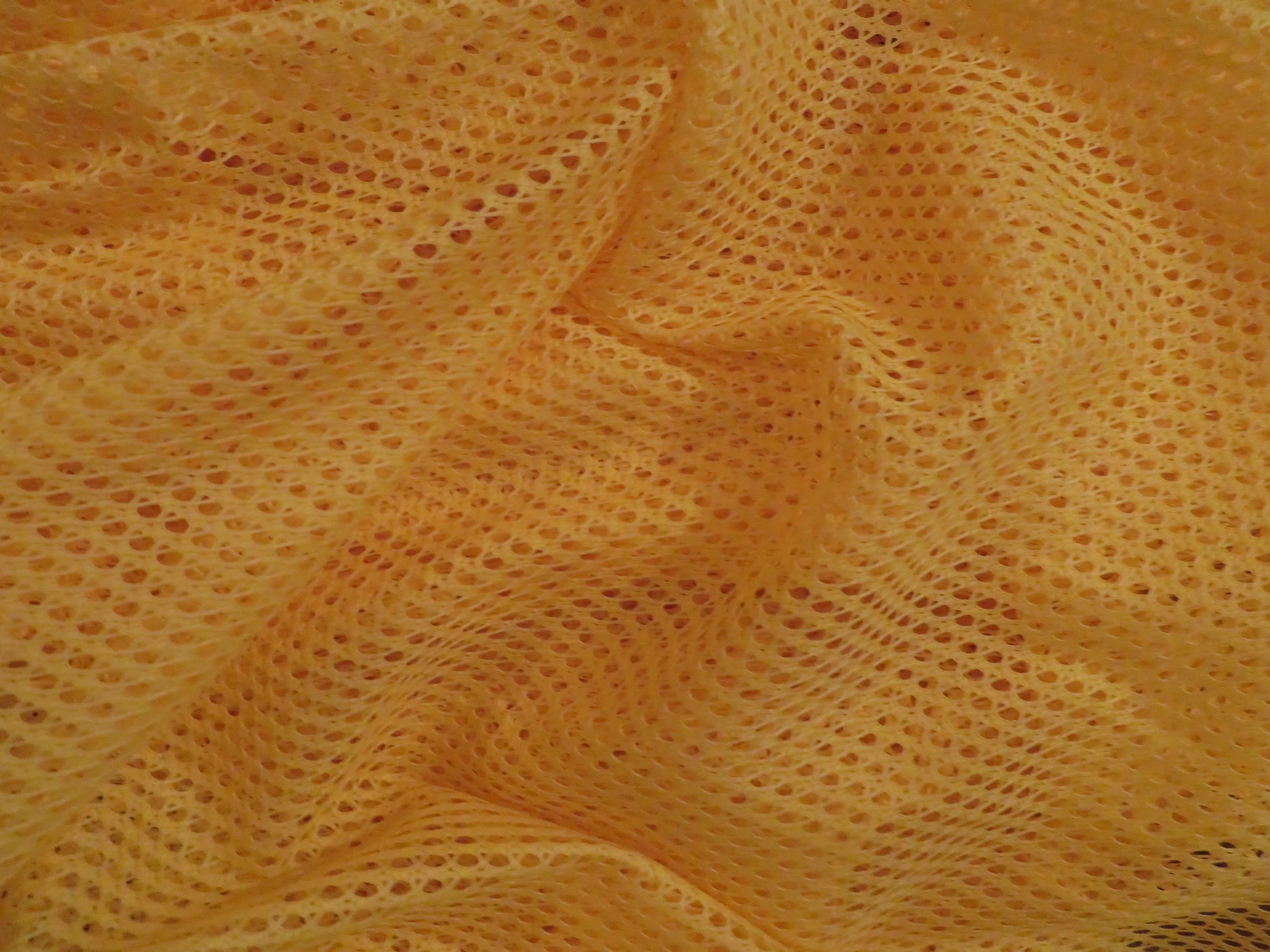 Yellow Dive Mesh.