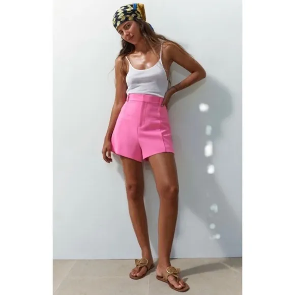 ZARA • Bubblegum Pink Super High-Waisted Mini Shorts