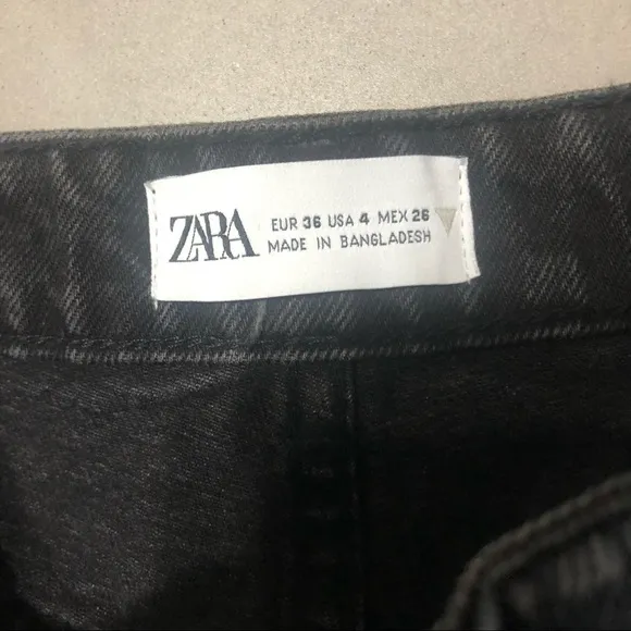 ZARA Mid-Rise Jean Shorts